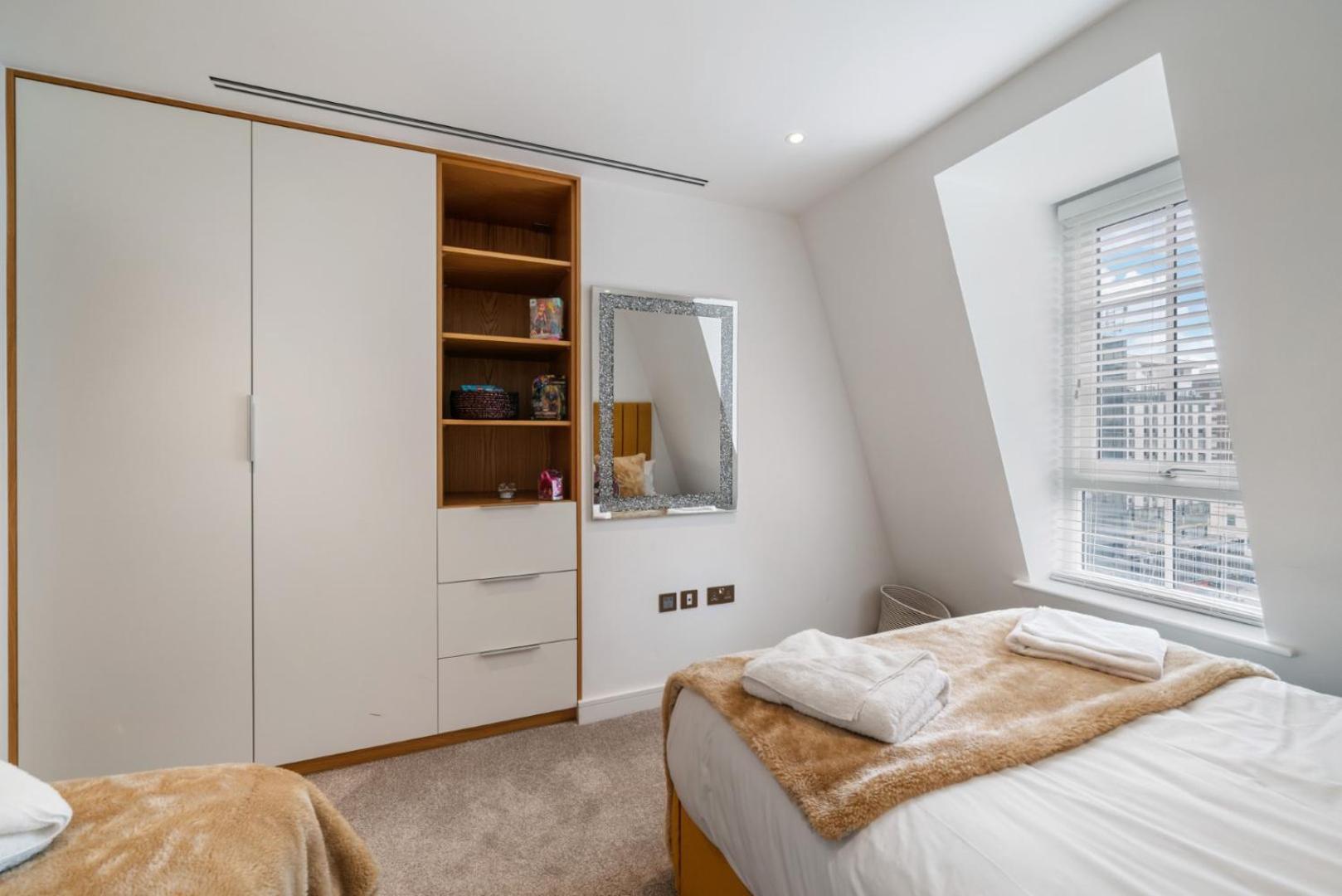 Elegant 3-Bedroom Penthouse In Marble Arch 70 Лондон Екстер'єр фото